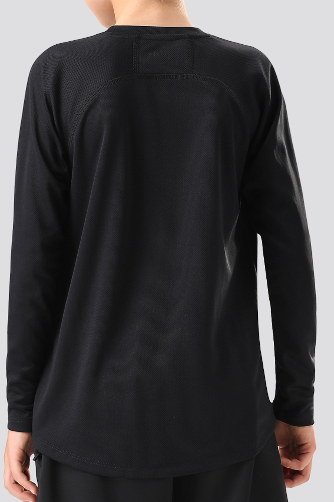 Black boy long sleeve shirts back view 