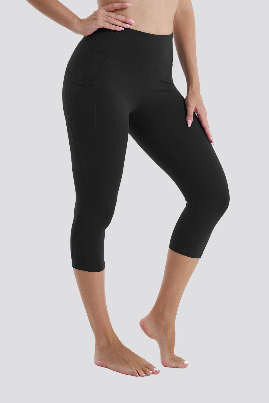 black capri leggings