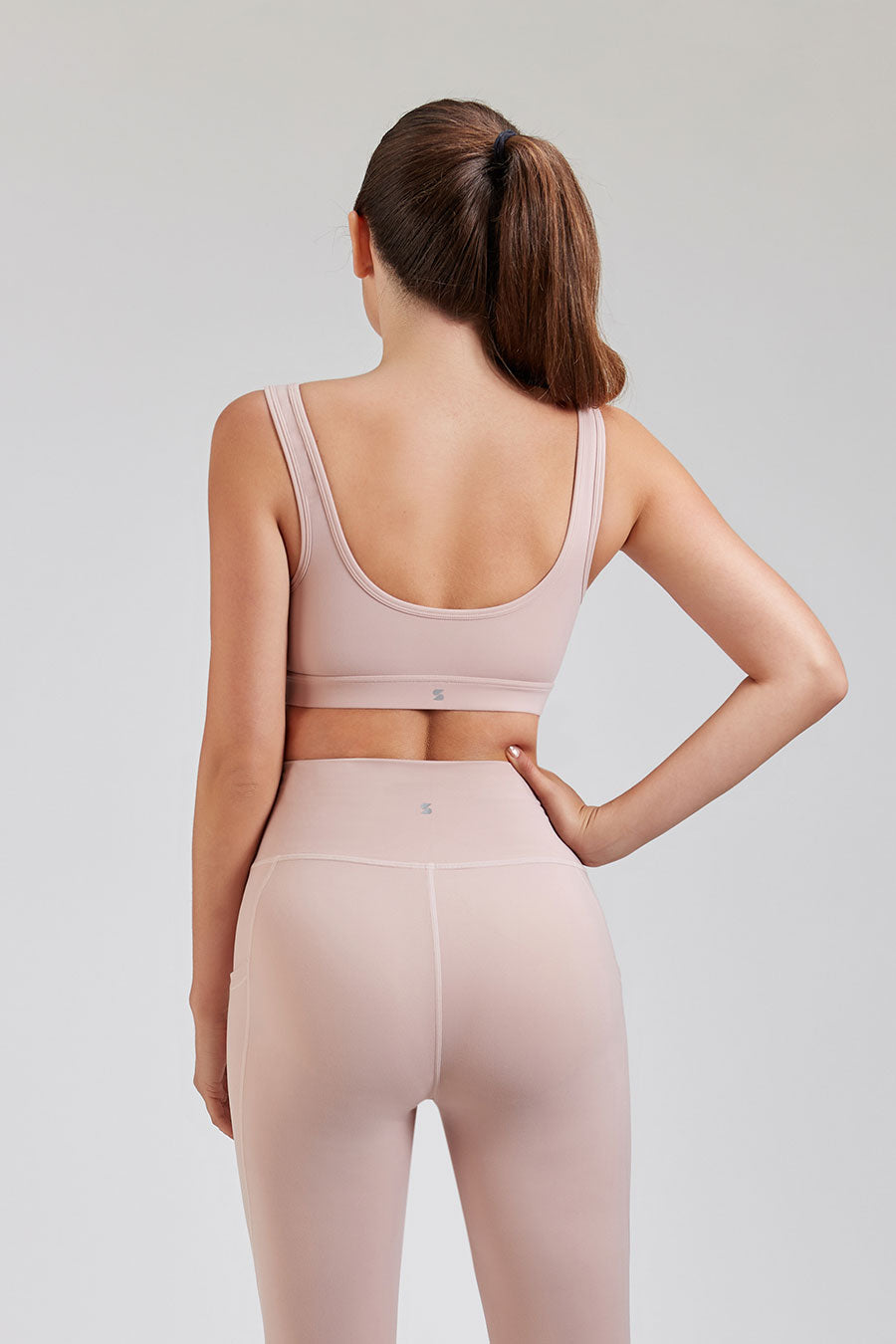 Rose Clay underwire sports bra back view