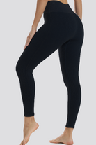 black seamless leggings back view