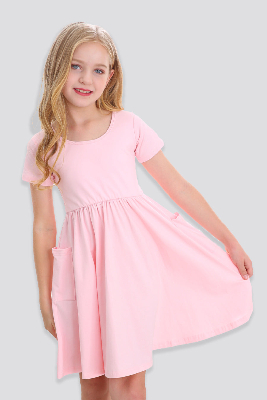 Pink dress with pockets for girls