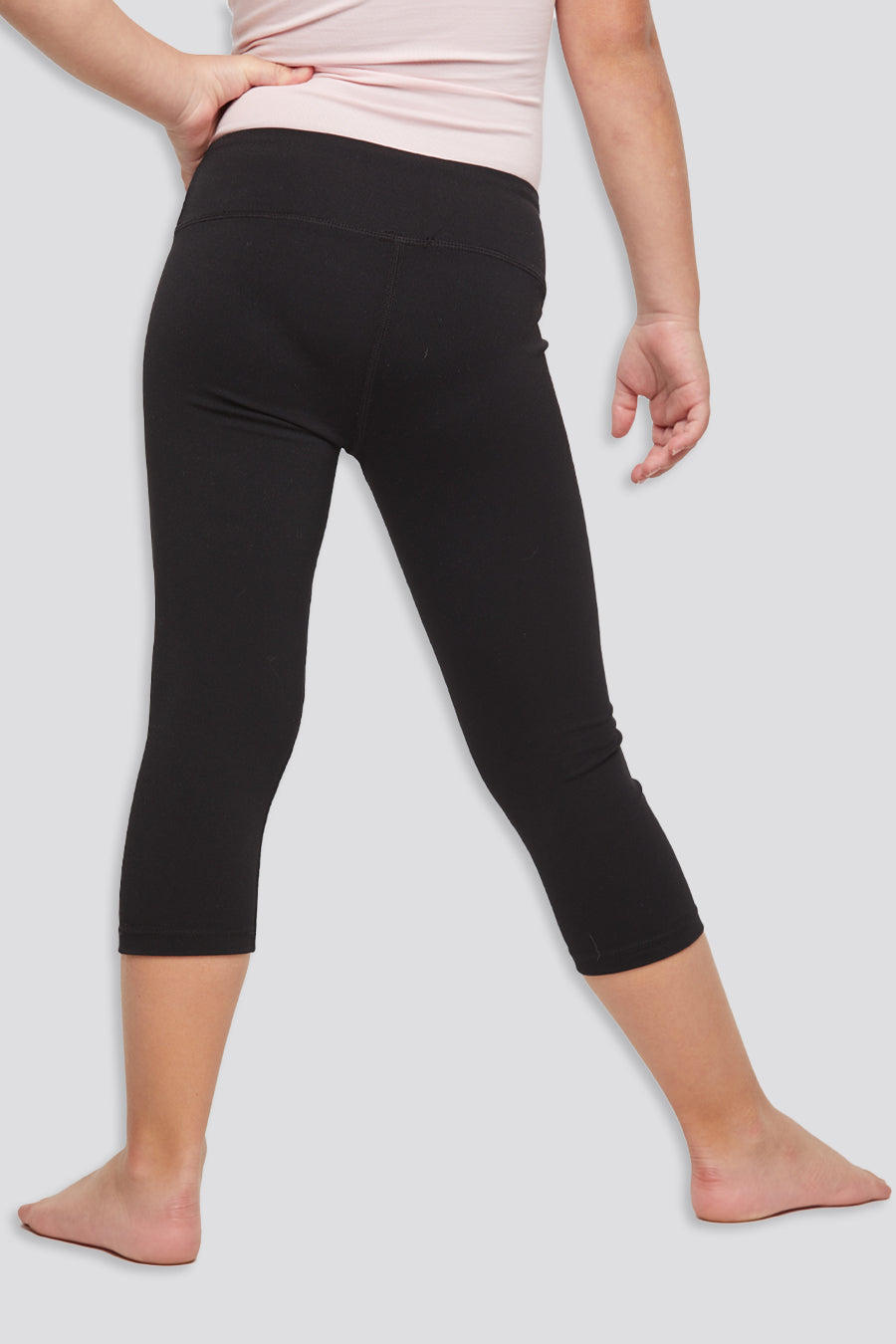 girls capri leggings black back view