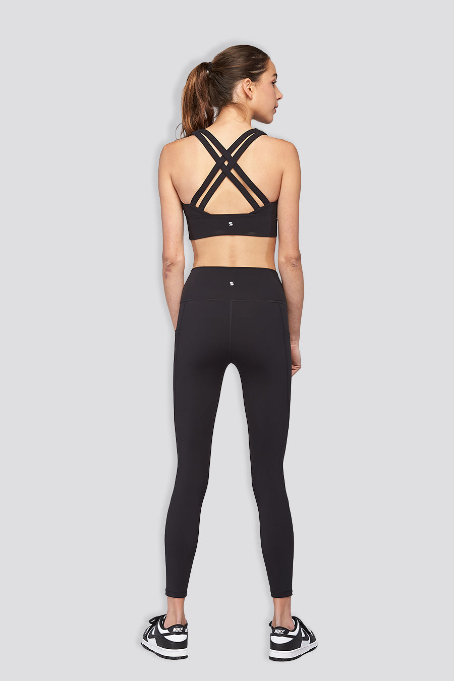 criss cross sports bra Black back