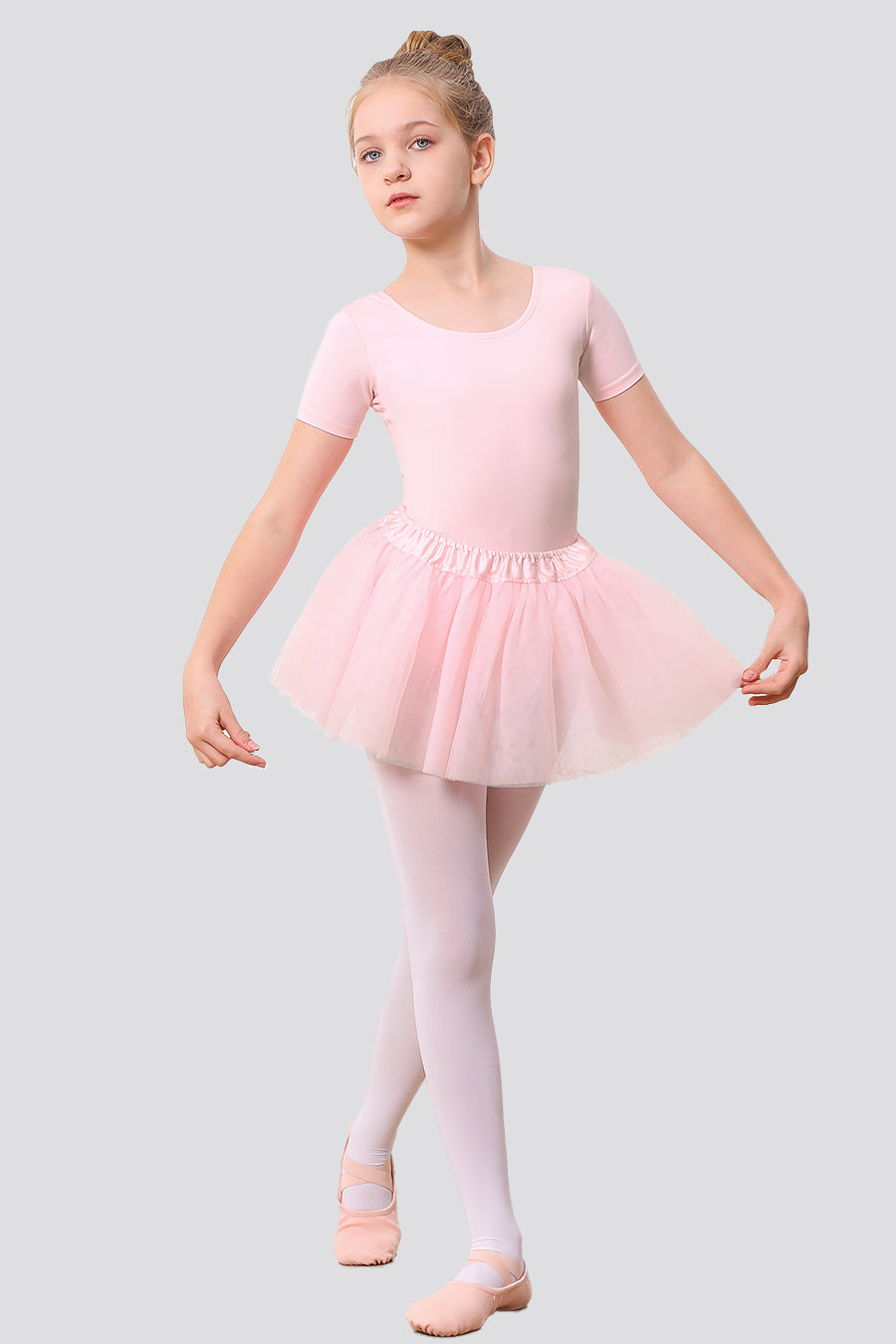 Full-body pink tutu skirt for girls