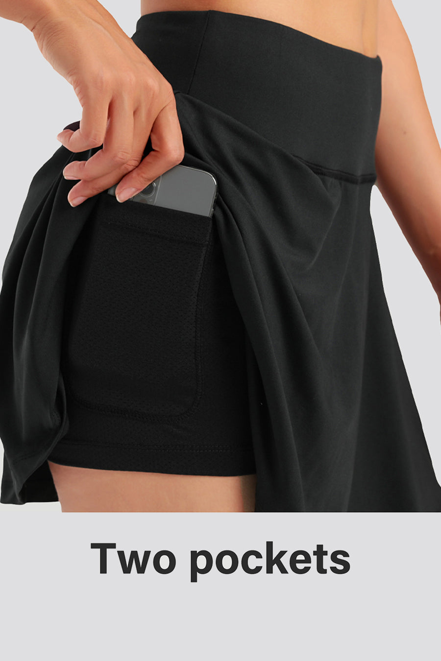 Black women tennis skirt pockets view