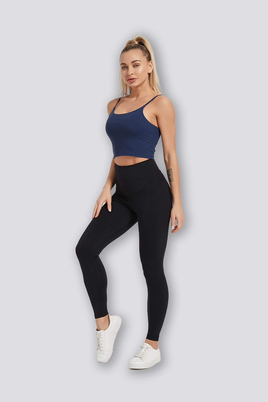 Black leggings